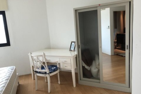 Condo in Sathon, Bangkok, Thailand, 2 bedrooms  № 169433 - photo 12