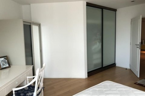 Condo in Sathon, Bangkok, Thailand, 2 bedrooms  № 169433 - photo 14