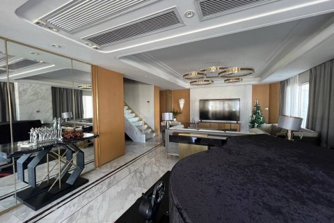 Condo à Khlong Toei, Bangkok, Thaïlande, 3 chambres № 135465 - photo 14