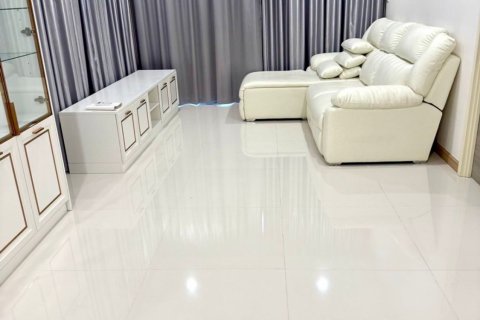 Кондоминиум с 2 спальнями в Ян Наве, Бангкок, Таиланд № 135463 - фото 6