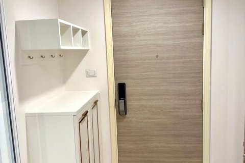 Кондоминиум с 2 спальнями в Ян Наве, Бангкок, Таиланд № 135463 - фото 2