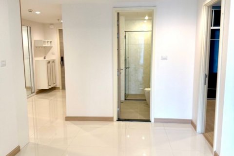 Кондоминиум с 2 спальнями в Ян Наве, Бангкок, Таиланд № 135463 - фото 11