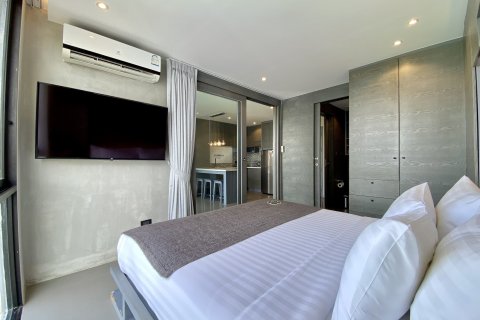 Condo à Kathu, Thaïlande, 2 chambres  № 135464 - photo 14