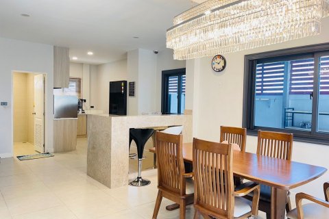 Maison à Pattaya, Thaïlande 3 chambres № 135460 - photo 5