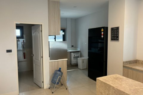 Maison à Pattaya, Thaïlande 3 chambres № 135460 - photo 23