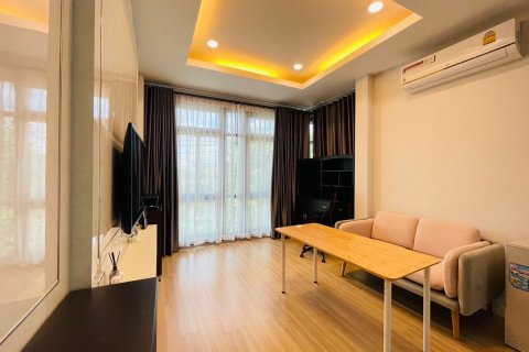 Maison à Pattaya, Thaïlande 3 chambres № 135460 - photo 10