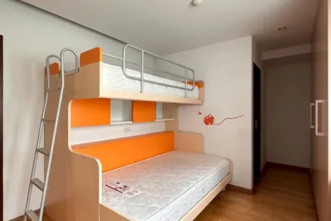 Eigentumswohnung in Phra Khanong, Bangkok, Thailand, 3 Schlafzimmer № 214533 - Foto 9