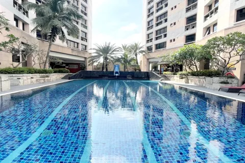Condominio de 3 dormitorios en Khlong Toei, Bangkok, Tailandia № 214532 - foto 29
