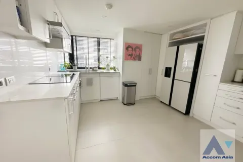 Condominio de 3 dormitorios en Khlong Toei, Bangkok, Tailandia № 214532 - foto 6