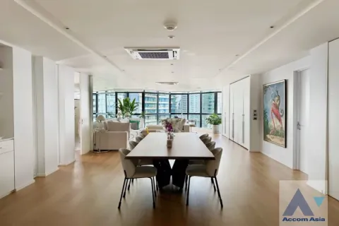 Condominio de 3 dormitorios en Khlong Toei, Bangkok, Tailandia № 214532 - foto 3