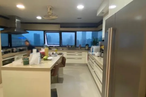 Ático de 4 dormitorios en Sathon, Bangkok, Tailandia № 214529 - foto 5