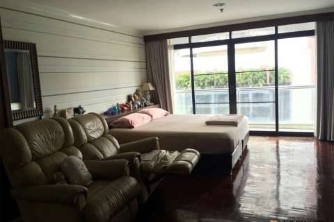 Condo à Bangkok, Thaïlande, 3 chambres  № 185544 - photo 10