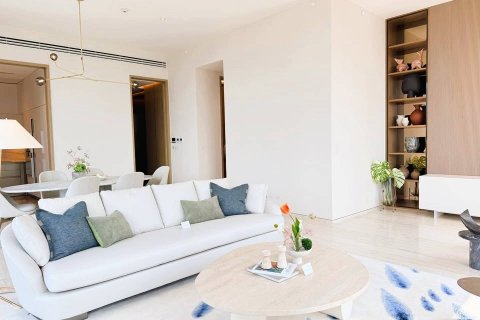 Condo in Bangkok, Thailand, 2 bedrooms  № 180473 - photo 6