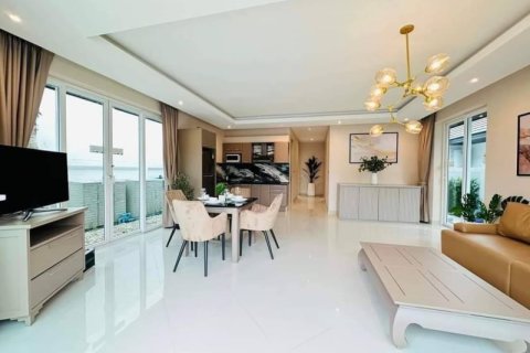 Villa in Pattaya, Thailand 2 bedrooms № 157792 - photo 6