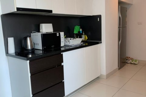 Condo in Pattaya, Thailand, 2 bedrooms  № 157793 - photo 9