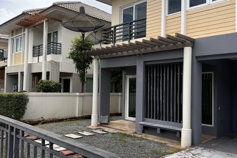 House in Nong Khaem, Bangkok, Thailand 3 bedrooms № 151161 - photo 2