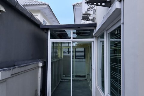House in Nong Khaem, Bangkok, Thailand 3 bedrooms № 151161 - photo 6