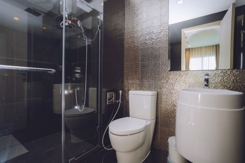 Студия в кондо в Клонг Тоэй, Бангкок, Таиланд № 151167 - фото 10