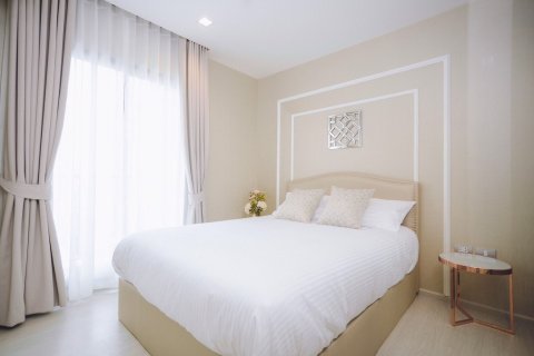 Студия в кондо в Клонг Тоэй, Бангкок, Таиланд № 151167 - фото 7