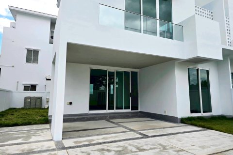 Дом в Правете, Бангкок, Таиланд с 4 спальнями  № 151165 - фото 12