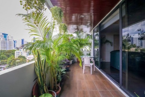 Condo à Watthana, Bangkok, Thaïlande, 3 chambres  № 170606 - photo 17