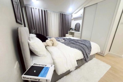 Condo à Suan Luang, Bangkok, Thaïlande, 2 chambres  № 170602 - photo 10