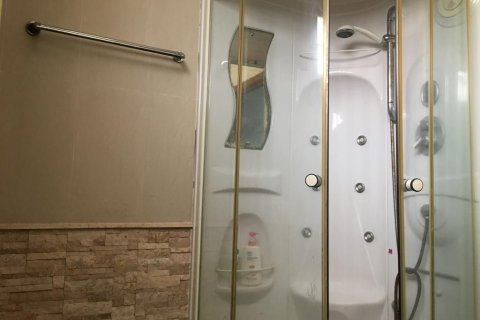 House in Pattaya, Thailand 3 bedrooms № 140629 - photo 15