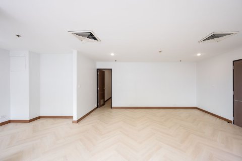 Condo à Bangkok, Thaïlande, 3 chambres  № 147031 - photo 14