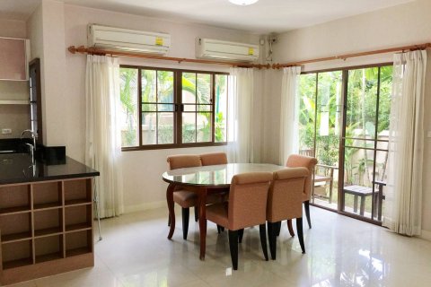 Дом в Бангне, Бангкок, Таиланд с 4 спальнями  № 147034 - фото 3