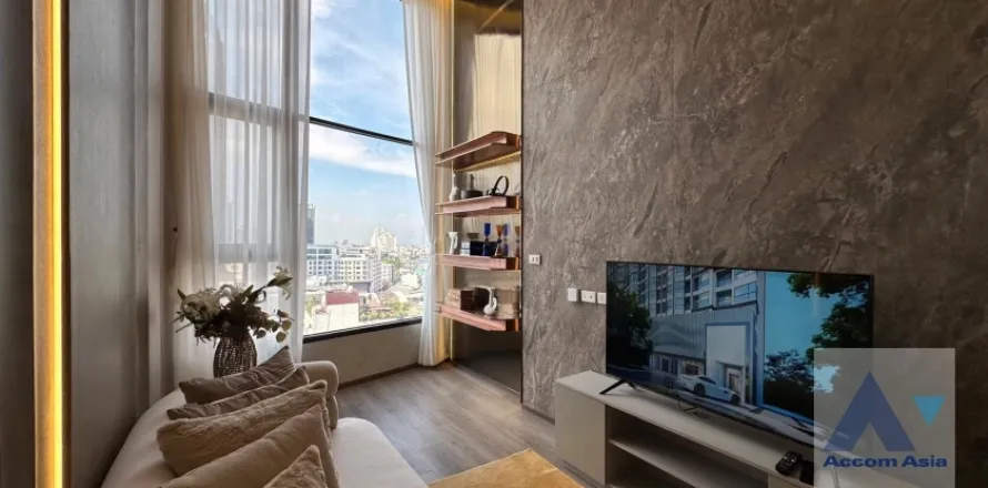 Duplex in Huai Khwang, Bangkok, Thailand 2 Schlafzimmer № 219738