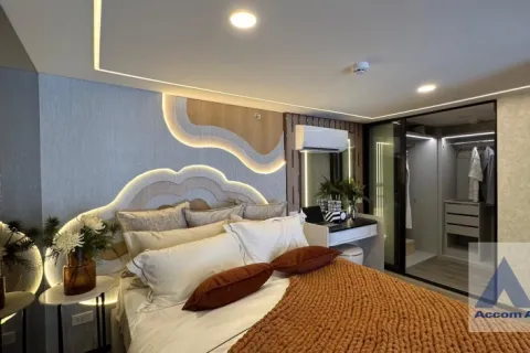 Duplex in Huai Khwang, Bangkok, Thailand 2 Schlafzimmer № 219738 - Foto 2