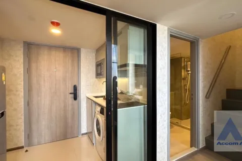 Duplex in Huai Khwang, Bangkok, Thailand 2 Schlafzimmer № 219738 - Foto 9