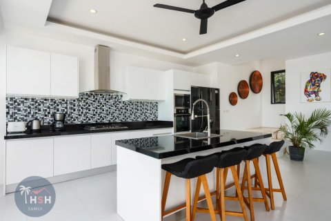 Villa in Ko Samui, Thailand 3 bedrooms № 180197 - photo 13