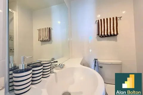 Condominio de 1 dormitorio en Jomtien Beach, Pattaya, Tailandia № 210637 - foto 15