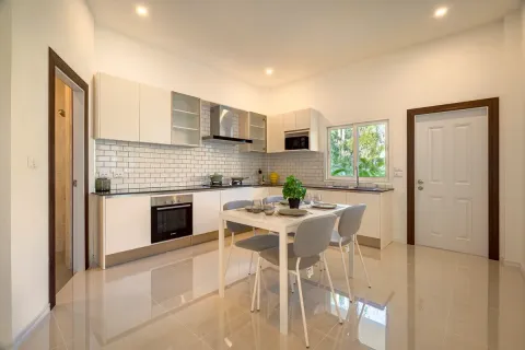 Casa de 3 dormitorios en Pattaya, Tailandia № 210643 - foto 11