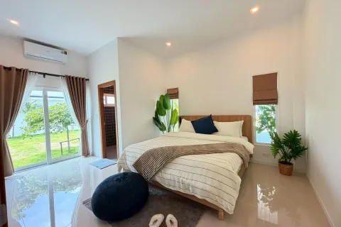 Casa de 3 dormitorios en Pattaya, Tailandia № 210642 - foto 9