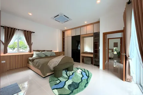 Casa de 3 dormitorios en Pattaya, Tailandia № 210642 - foto 11