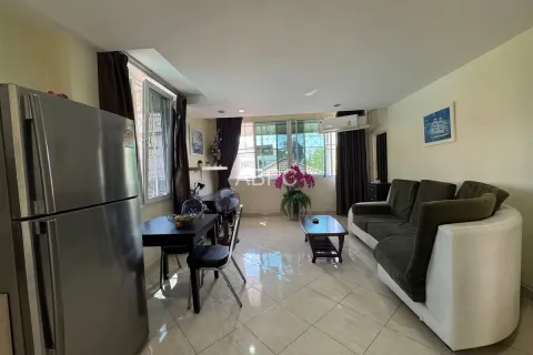 Condo in Pattaya, Thailand, 2 bedrooms  № 210640