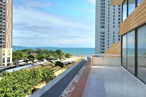 Condo on Jomtien Beach, Pattaya, Thailand, 3 bedrooms  № 210641