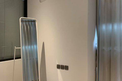Condo in Watthana, Bangkok, Thailand, 2 bedrooms № 200685 - photo 4