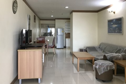 Condo in Khlong Toei, Bangkok, Thailand, 2 bedrooms № 200683 - photo 12