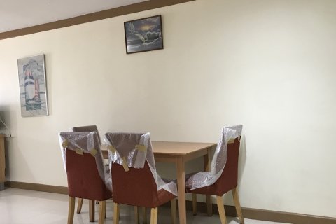 Condo in Khlong Toei, Bangkok, Thailand, 2 bedrooms № 200683 - photo 9