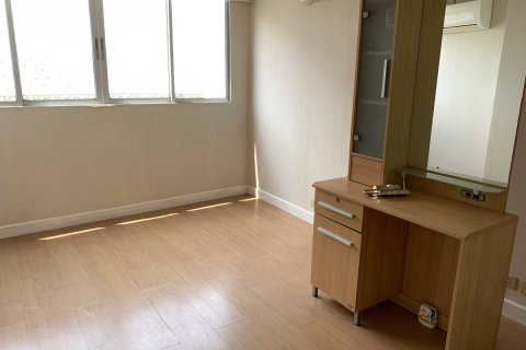 Condo in Khlong Toei, Bangkok, Thailand, 2 bedrooms № 200683 - photo 3