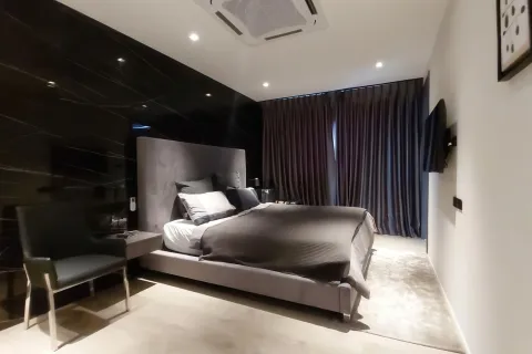 Villa in Pattaya, Thailand 6 bedrooms № 155724 - photo 26