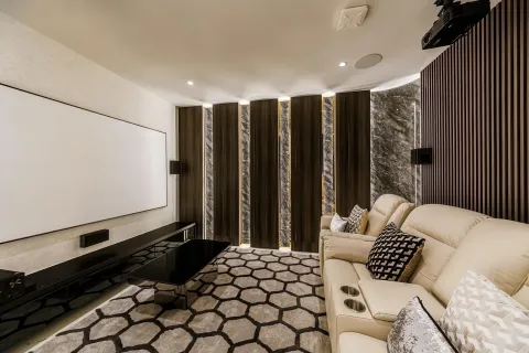 Villa in Pattaya, Thailand 8 bedrooms № 155725 - photo 20