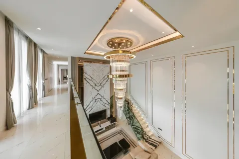 Villa in Pattaya, Thailand 8 bedrooms № 155725 - photo 11