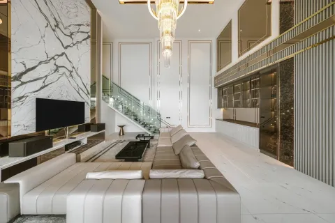 Villa in Pattaya, Thailand 8 bedrooms № 155725 - photo 10