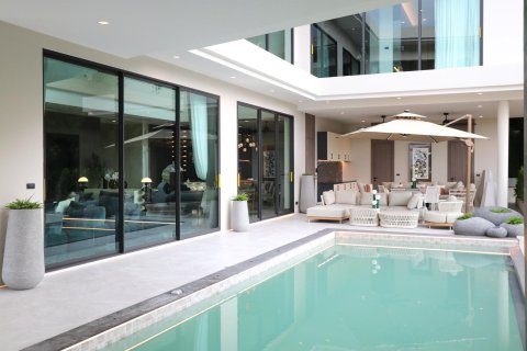 Villa à Pattaya, Thaïlande 6 chambres № 155723 - photo 7