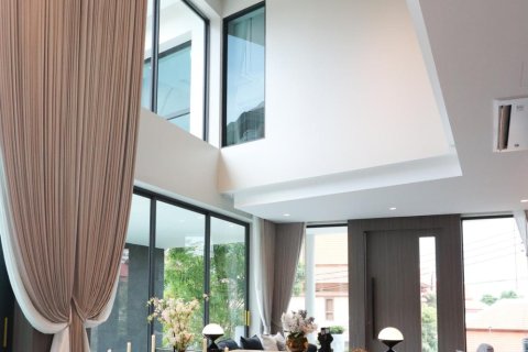 Villa à Pattaya, Thaïlande 6 chambres № 155723 - photo 10