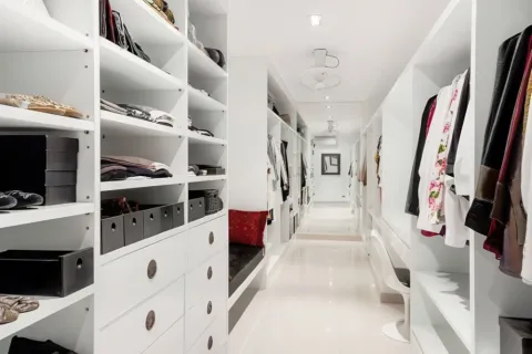 Villa in Pattaya, Thailand 8 bedrooms № 155722 - photo 17